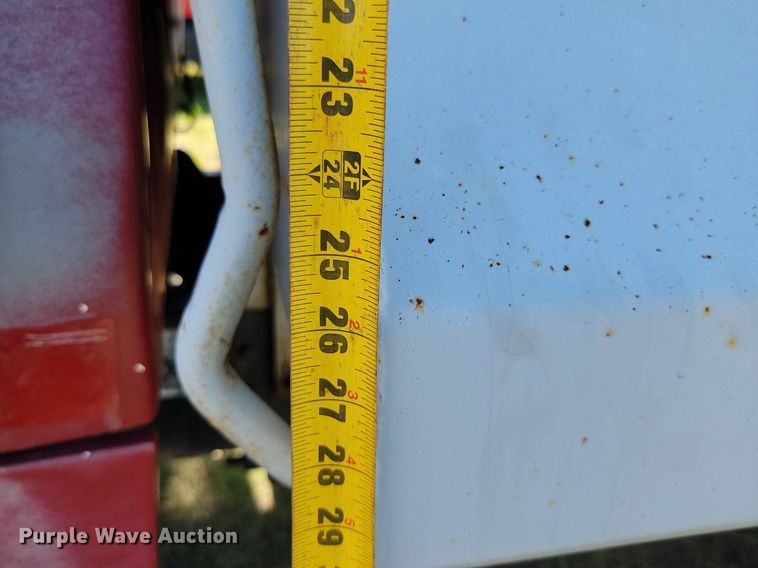 image for item NZ9973 1988 Ford  L7000 dump truck