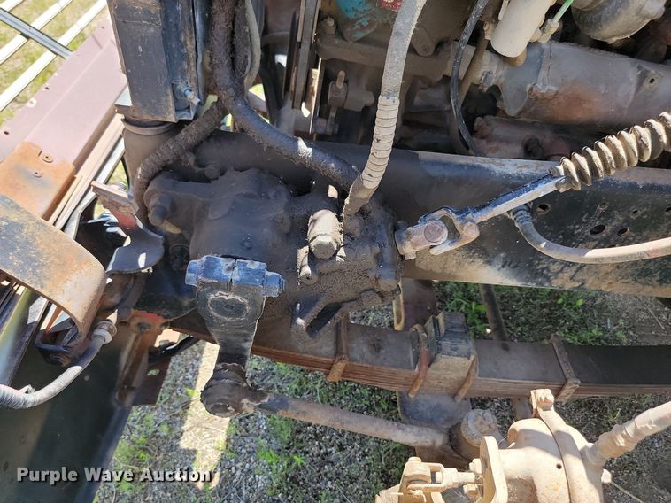 image for item NZ9973 1988 Ford  L7000 dump truck