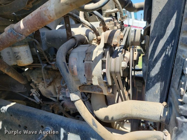 image for item NZ9973 1988 Ford  L7000 dump truck