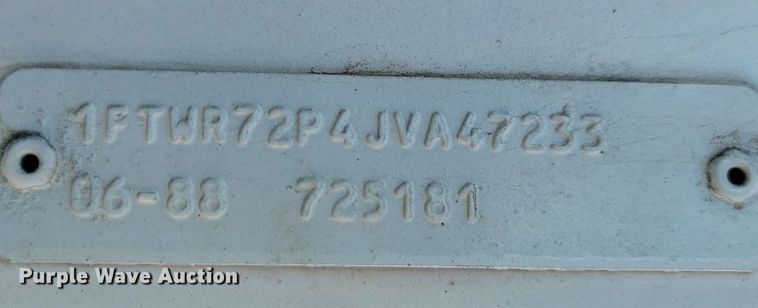 image for item NZ9973 1988 Ford  L7000 dump truck