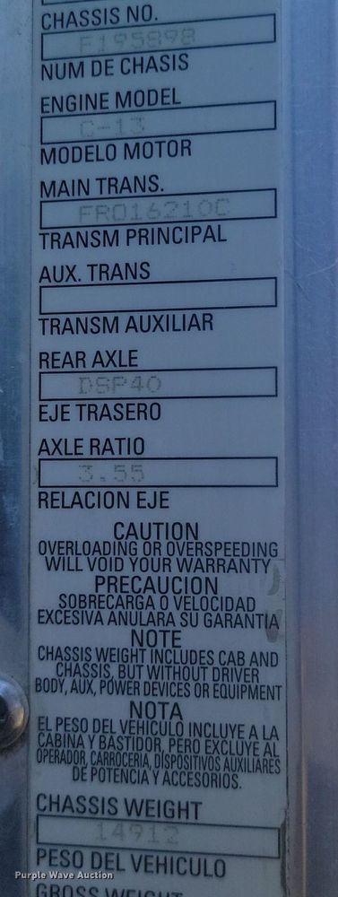 image for item NZ9974 2007 Kenworth  T800 semi truck