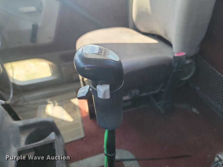 image for item NZ9975 2001 Sterling  AT9513 semi truck