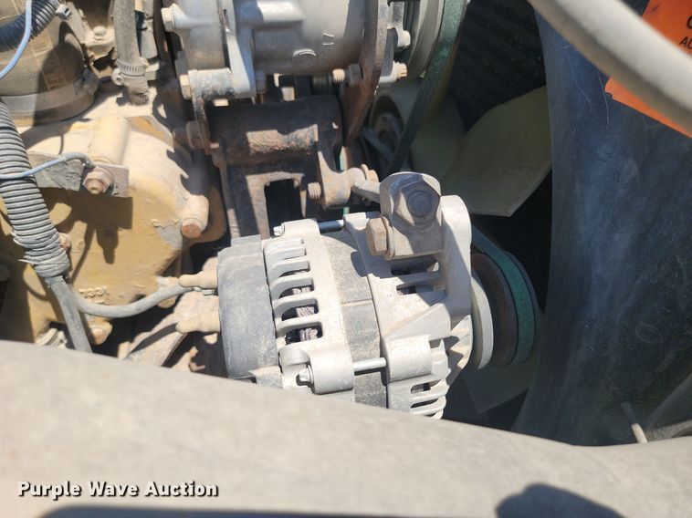 image for item NZ9975 2001 Sterling  AT9513 semi truck