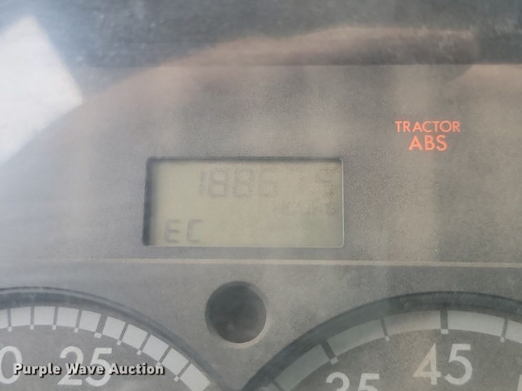 image for item NZ9980 2007 Sterling  LT9511 ready mix truck