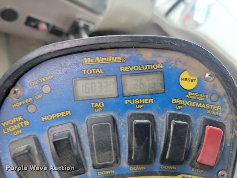 image for item NZ9980 2007 Sterling  LT9511 ready mix truck