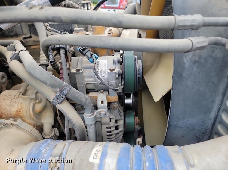 image for item NZ9980 2007 Sterling  LT9511 ready mix truck