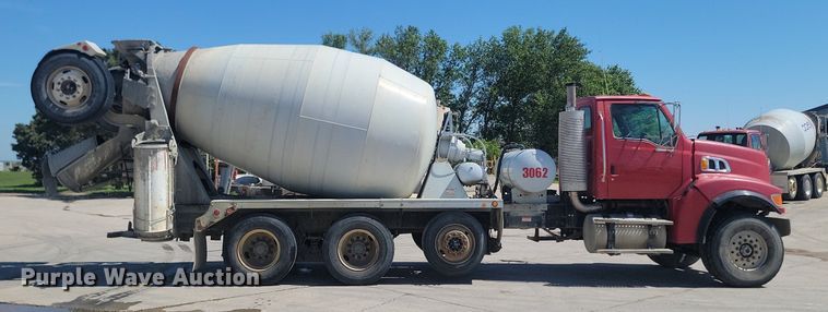 image for item NZ9981 2007 Sterling  LT9511 ready mix truck