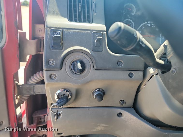 image for item NZ9981 2007 Sterling  LT9511 ready mix truck