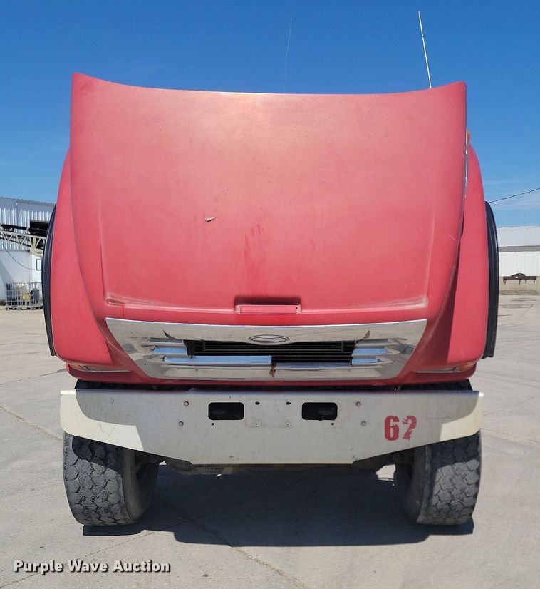 image for item NZ9981 2007 Sterling  LT9511 ready mix truck