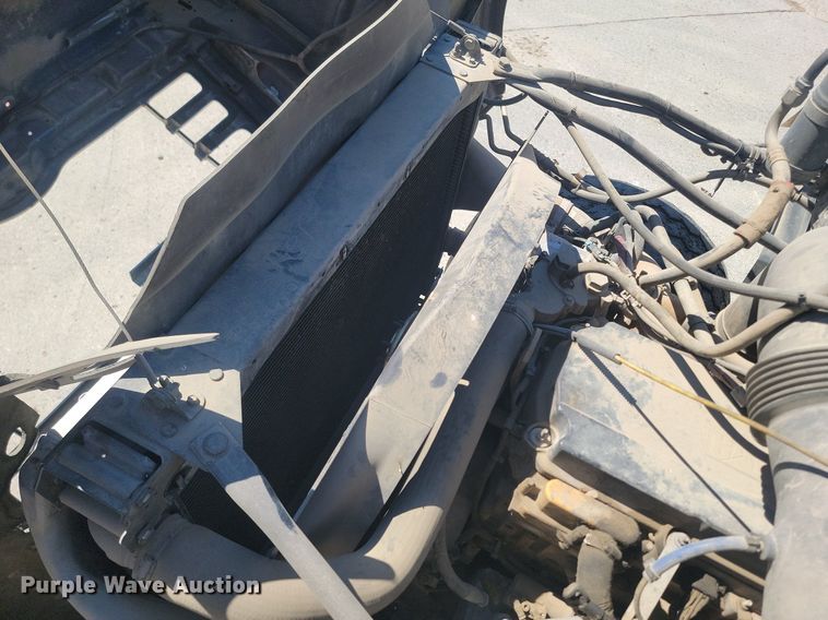 image for item NZ9981 2007 Sterling  LT9511 ready mix truck