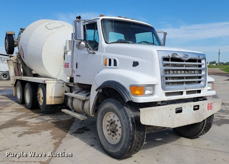 image for item NZ9982 2007 Sterling  LT9511 ready mix truck