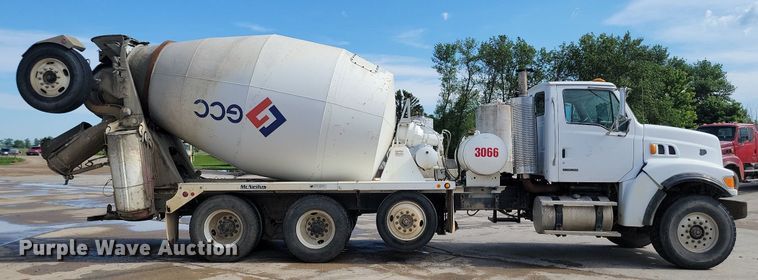 image for item NZ9982 2007 Sterling  LT9511 ready mix truck