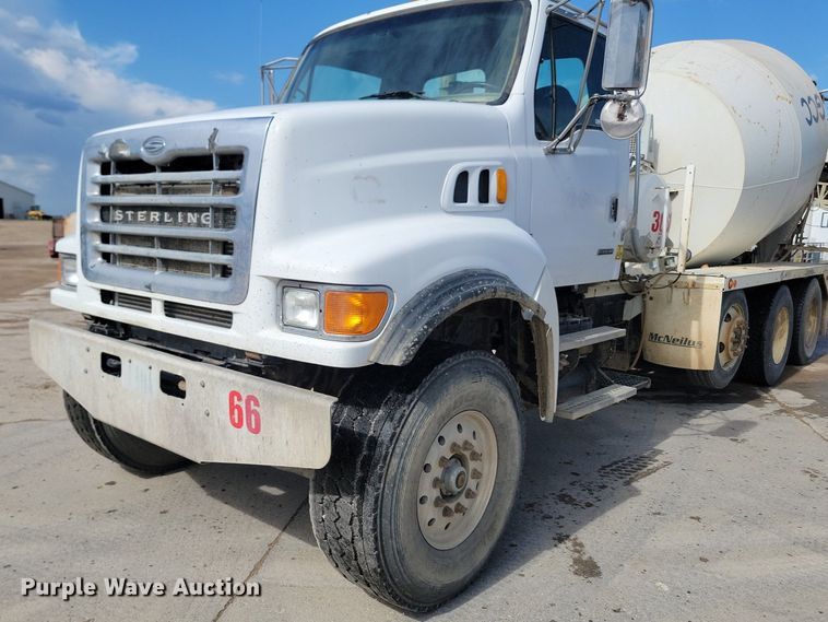 image for item NZ9982 2007 Sterling  LT9511 ready mix truck