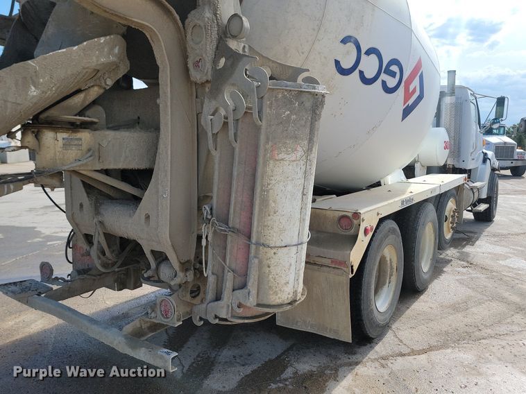 image for item NZ9982 2007 Sterling  LT9511 ready mix truck