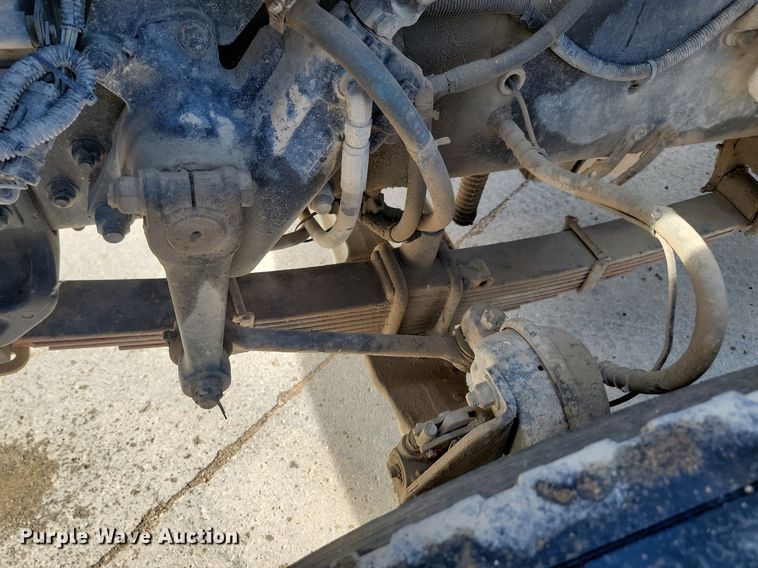 image for item NZ9982 2007 Sterling  LT9511 ready mix truck