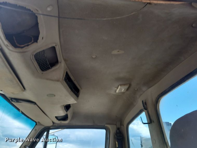 image for item NZ9982 2007 Sterling  LT9511 ready mix truck