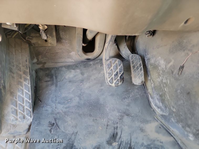 image for item NZ9982 2007 Sterling  LT9511 ready mix truck