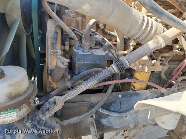 image for item NZ9982 2007 Sterling  LT9511 ready mix truck