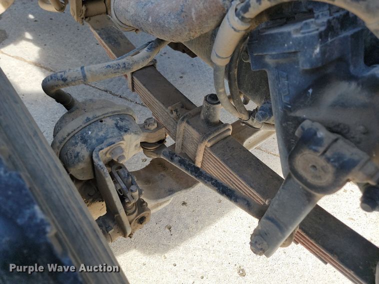 image for item NZ9982 2007 Sterling  LT9511 ready mix truck