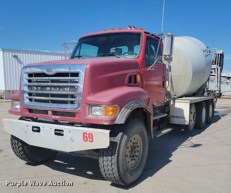 image for item NZ9983 2007 Sterling  LT9511 ready mix truck
