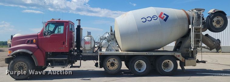 image for item NZ9983 2007 Sterling  LT9511 ready mix truck