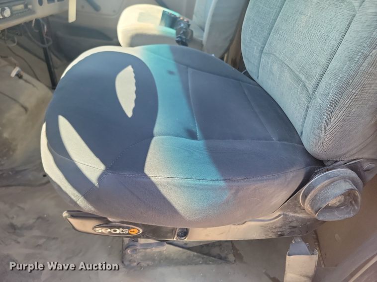 image for item NZ9983 2007 Sterling  LT9511 ready mix truck