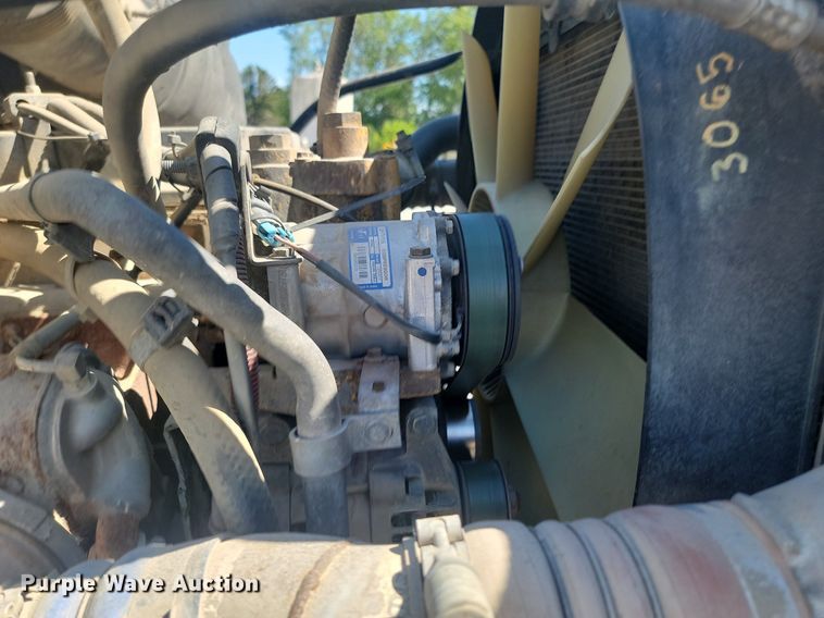 image for item NZ9983 2007 Sterling  LT9511 ready mix truck