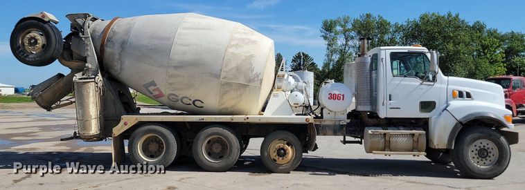 image for item NZ9984 2007 Sterling  LT9511 ready mix truck