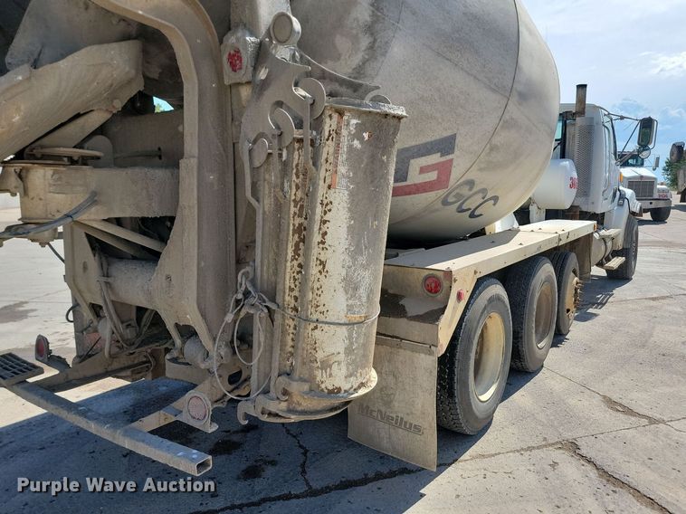 image for item NZ9984 2007 Sterling  LT9511 ready mix truck