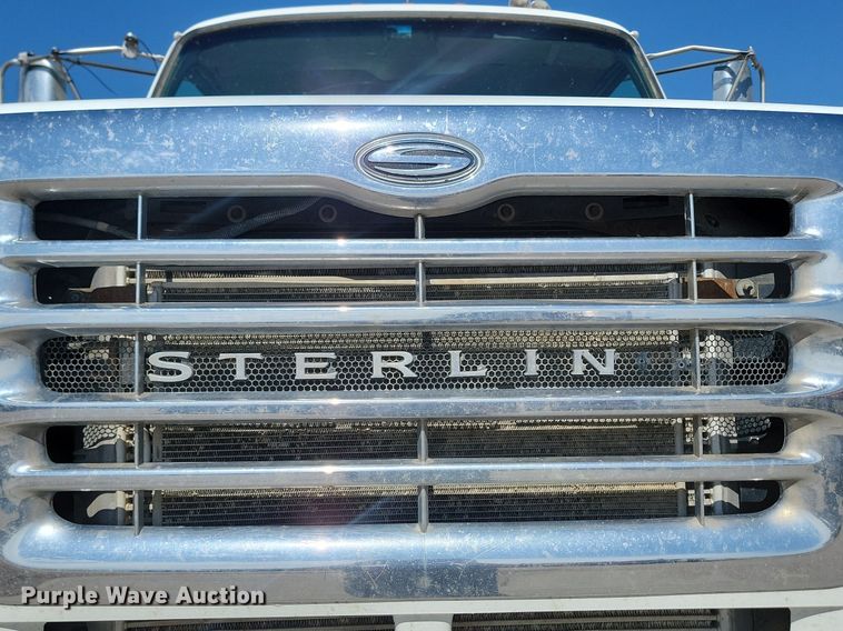 image for item NZ9984 2007 Sterling  LT9511 ready mix truck