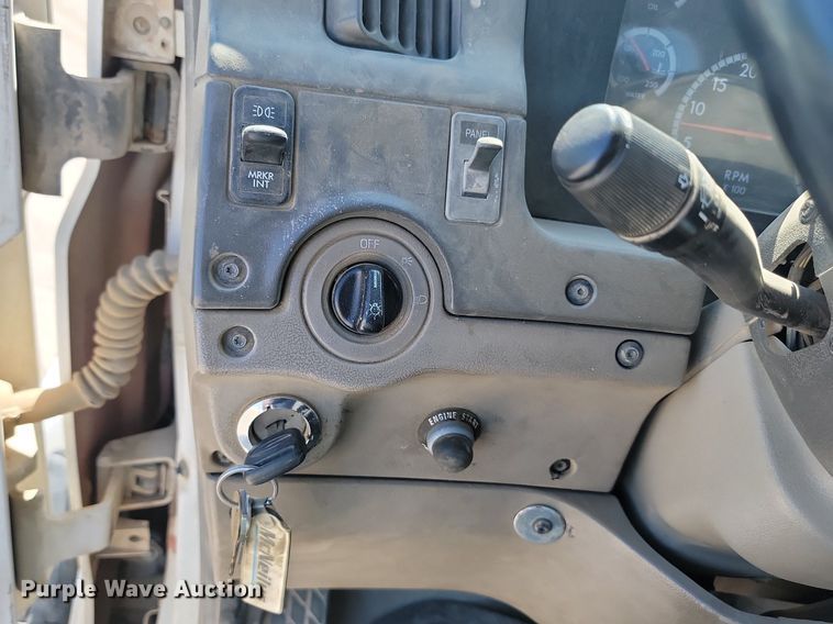 image for item NZ9984 2007 Sterling  LT9511 ready mix truck