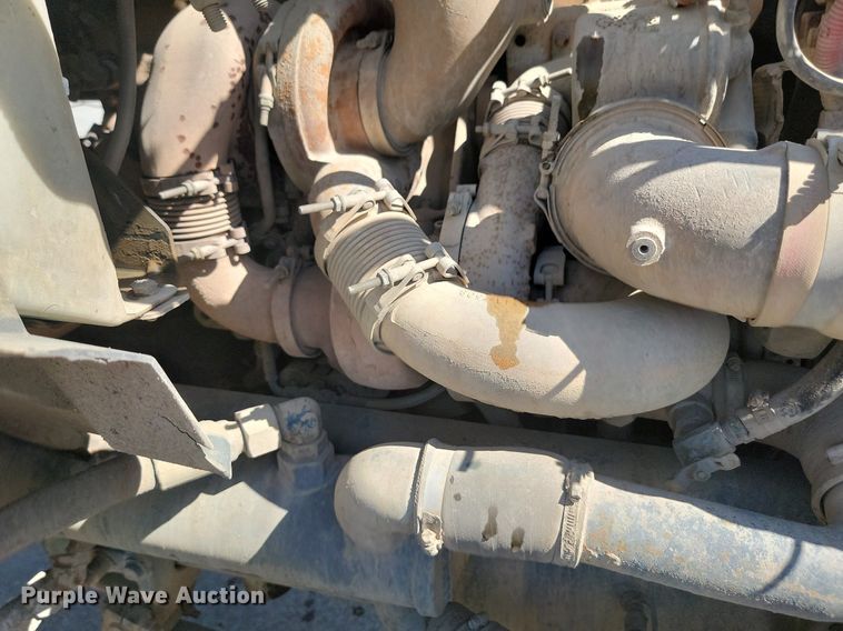 image for item NZ9984 2007 Sterling  LT9511 ready mix truck