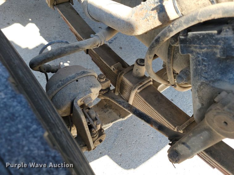 image for item NZ9984 2007 Sterling  LT9511 ready mix truck