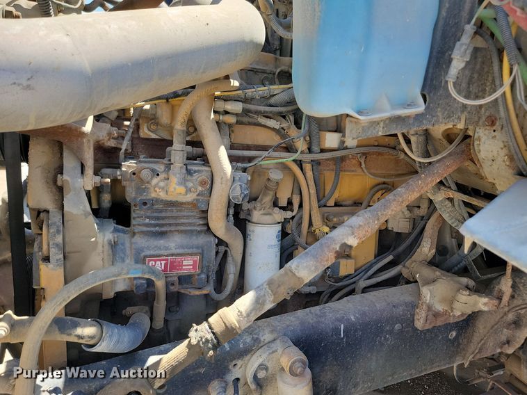 image for item NZ9986 1996 Ford  Aeromax L9000 dump truck