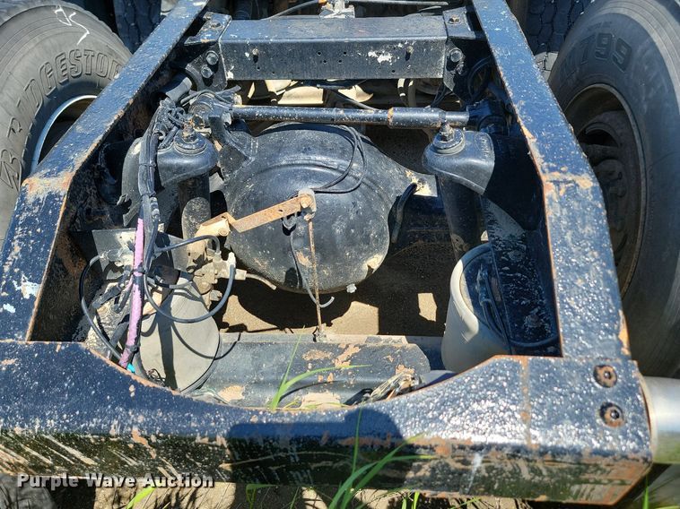 image for item NZ9987 1999 Peterbilt  379 semi truck