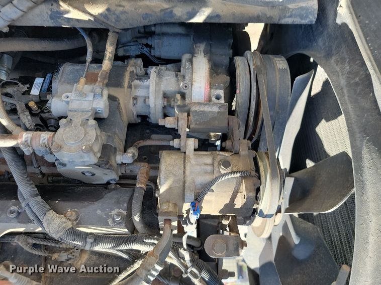 image for item NZ9987 1999 Peterbilt  379 semi truck