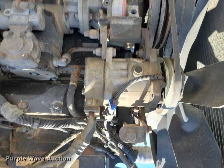 image for item NZ9987 1999 Peterbilt  379 semi truck