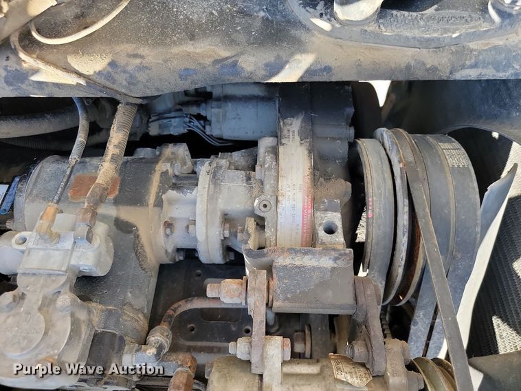 image for item NZ9987 1999 Peterbilt  379 semi truck