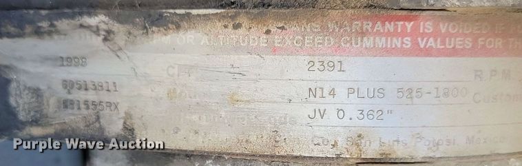 image for item NZ9987 1999 Peterbilt  379 semi truck