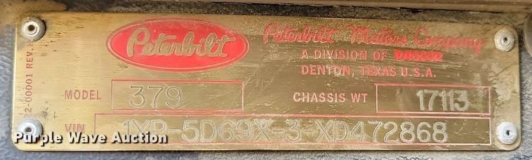 image for item NZ9987 1999 Peterbilt  379 semi truck