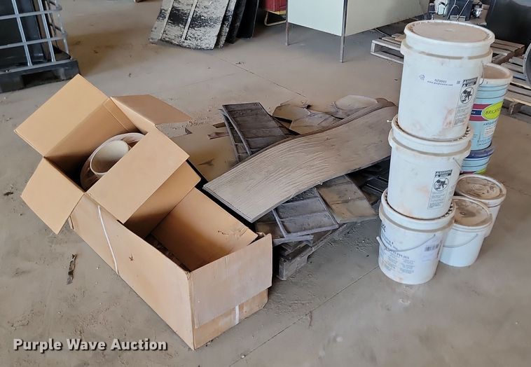 image for item NZ9993 Concrete equipment