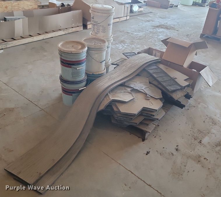 image for item NZ9993 Concrete equipment