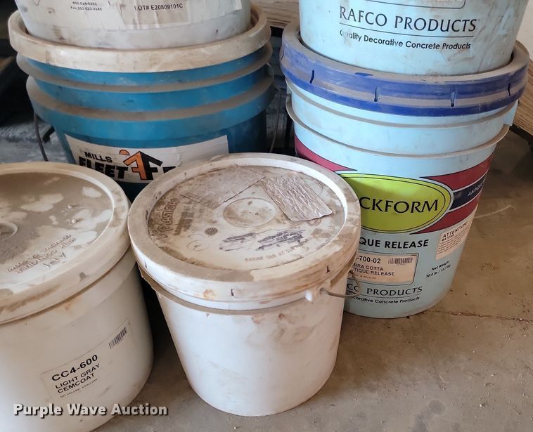 image for item NZ9993 Concrete equipment