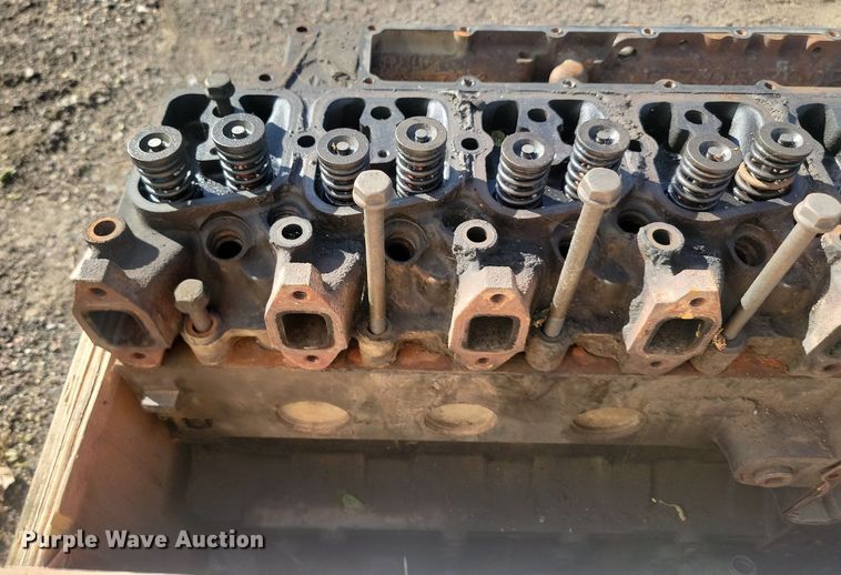 image for item OD9515 Cummins engine