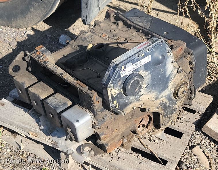 image for item OD9519 Cummins engine