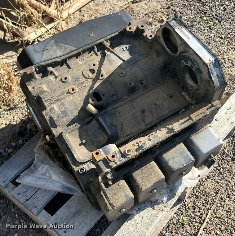 image for item OD9519 Cummins engine