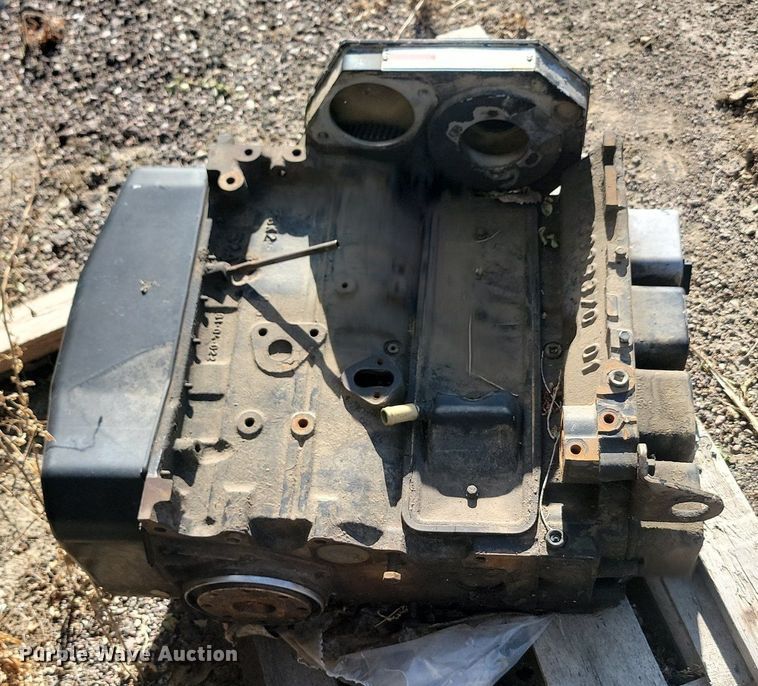 image for item OD9519 Cummins engine