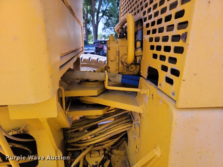 image for item OD9521 1991 John Deere 770B motor grader