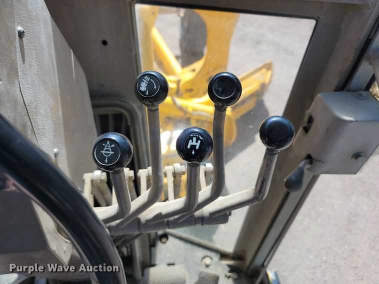 image for item OD9521 1991 John Deere 770B motor grader