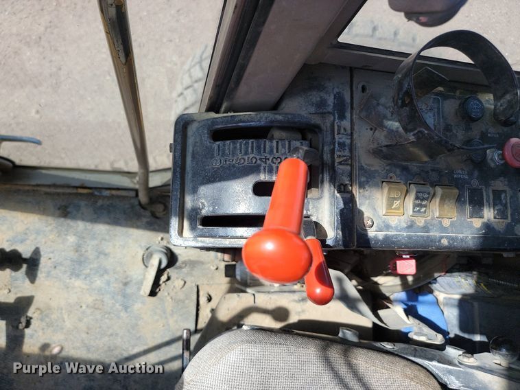 image for item OD9521 1991 John Deere 770B motor grader